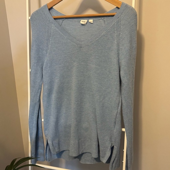 Gap Light Blue V-Neck Sweater - Picture 3 of 5